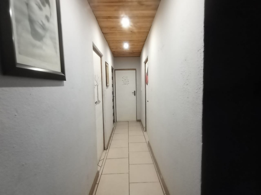 4 Bedroom Property for Sale in Parys Free State